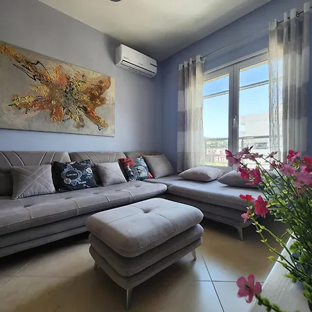 Sixt Premium Golem Apartment